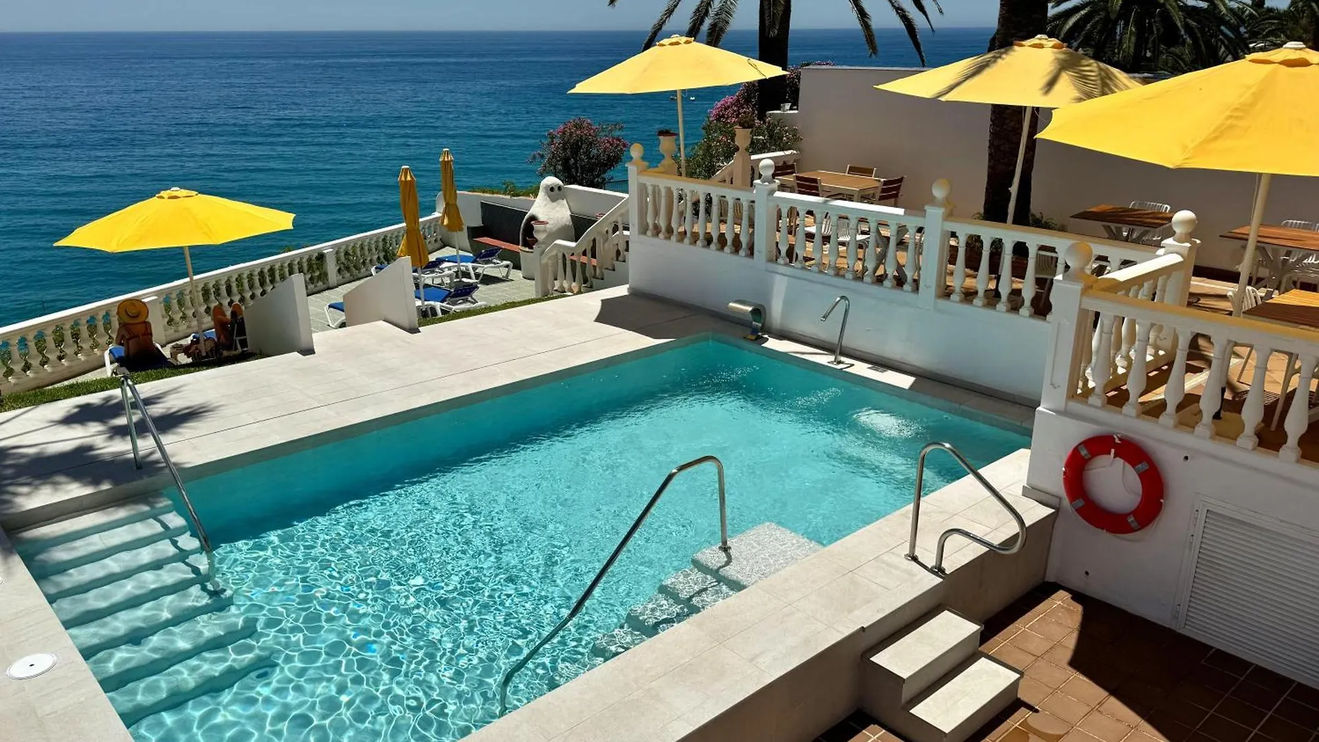 Hotel Paraiso Del Mar Nerja 2*,  Spanien