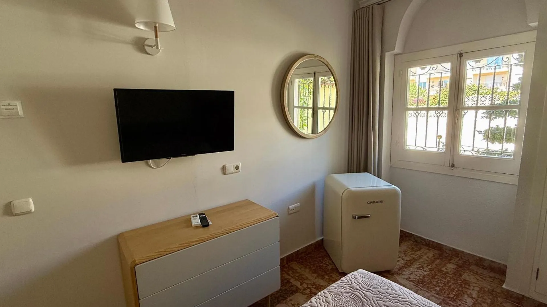 **  Hotel Paraiso Del Mar Spain